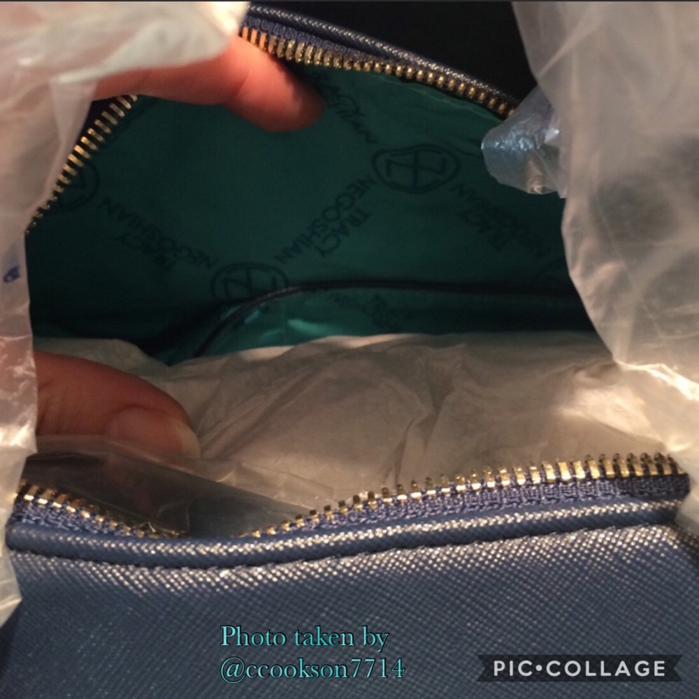 Boutique-Tracy Negoshian navy blue zip top satchel - Picture 5 of 8
